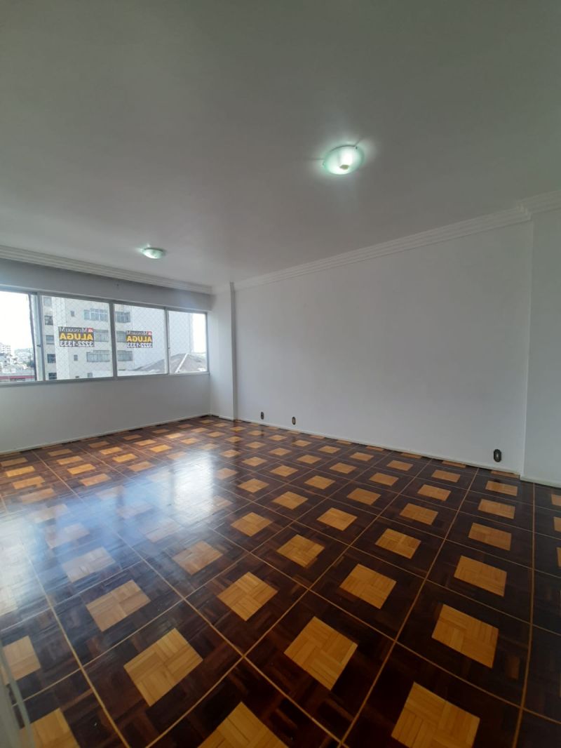 Apto 3 quartos  no bairro CENTRO em LAGES