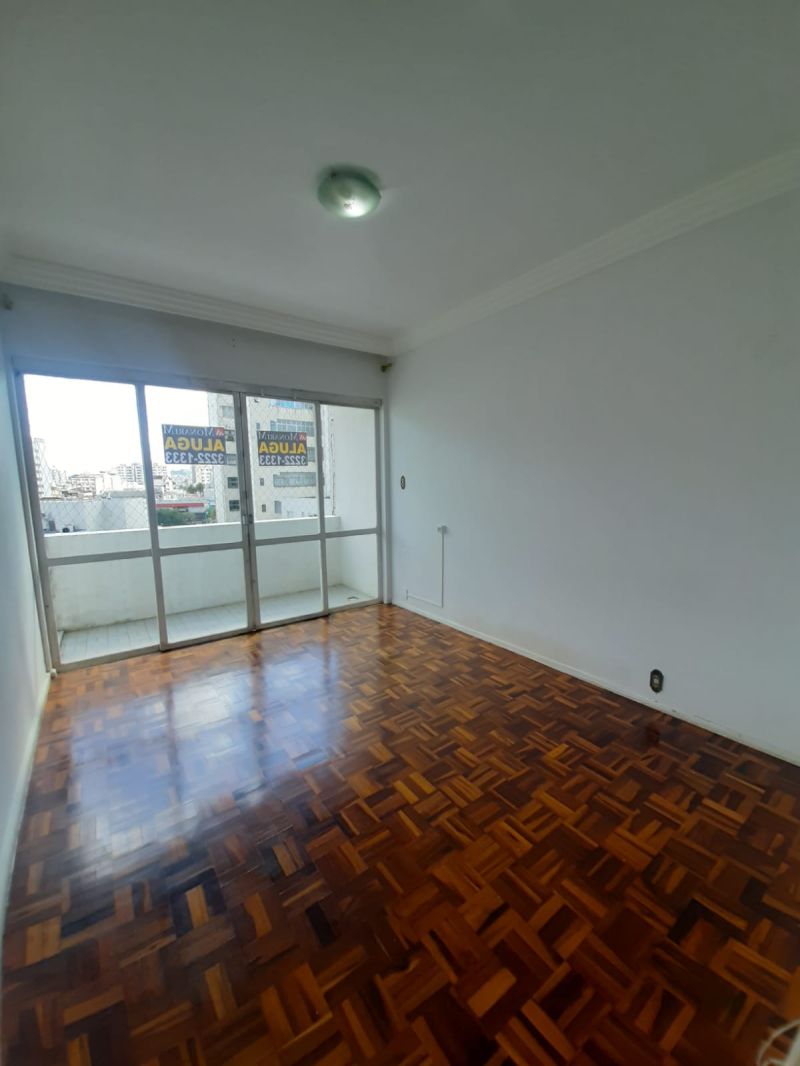 Apto 3 quartos  no bairro CENTRO em LAGES