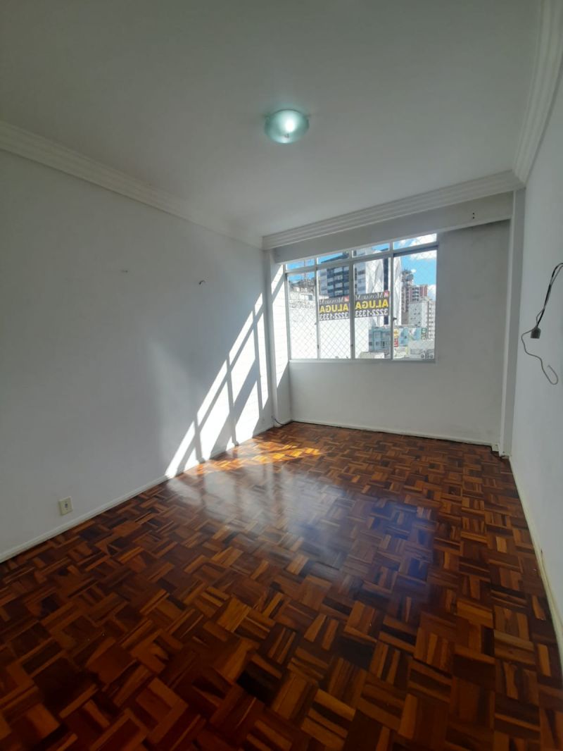 Apto 3 quartos  no bairro CENTRO em LAGES