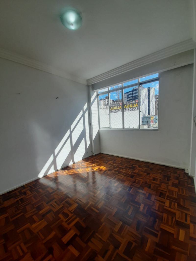 Apto 3 quartos  no bairro CENTRO em LAGES