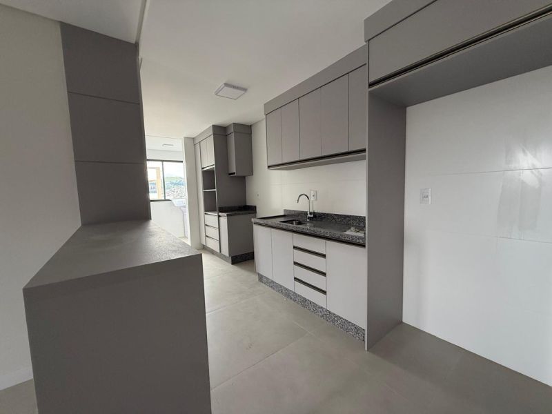 Apto 2 quartos  no bairro UNIVERSITÁRIO em LAGES