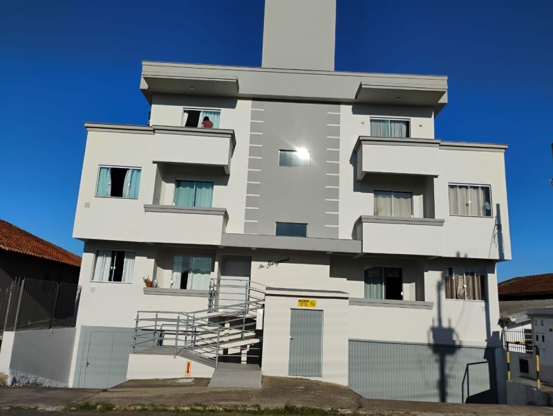 Apto 2 quartos  no bairro COPACABANA em LAGES