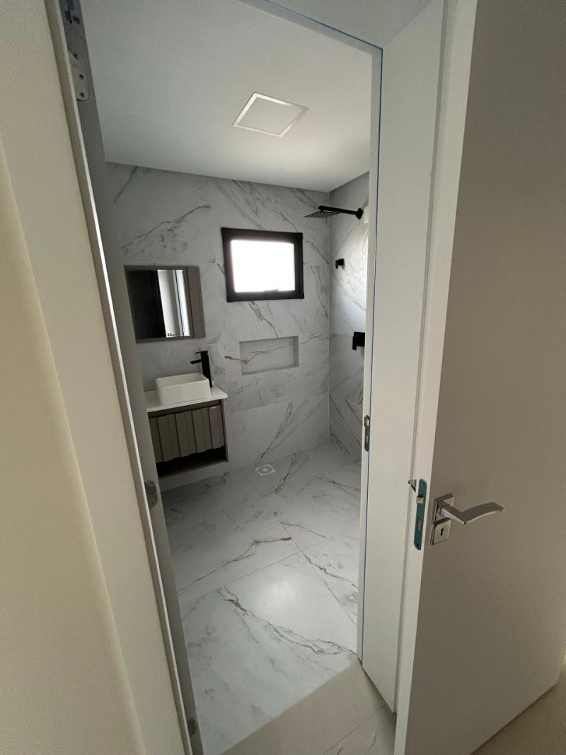 Apto 3 quartos  no bairro CENTRO em LAGES