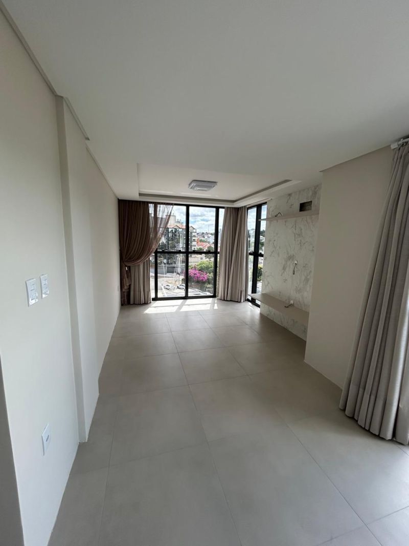 Apto 3 quartos  no bairro CENTRO em LAGES