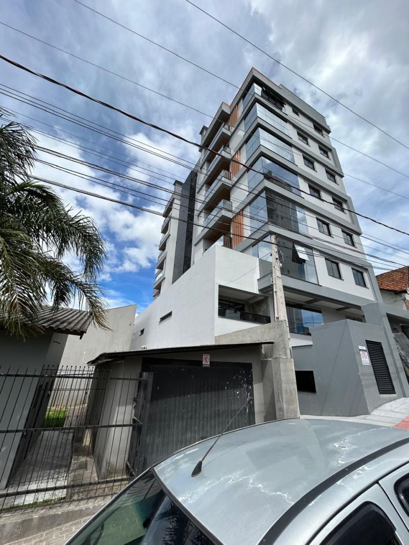 Apto 3 quartos  no bairro CENTRO em LAGES