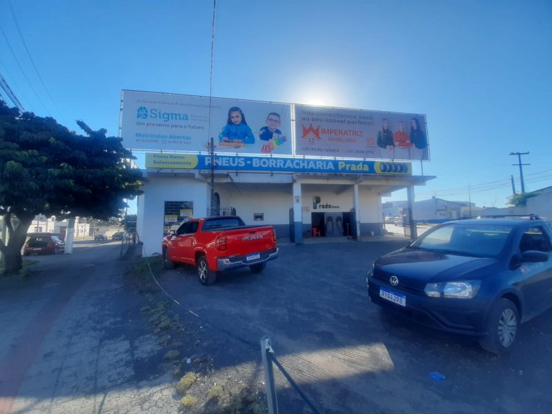 Sala no bairro CORAL em LAGES