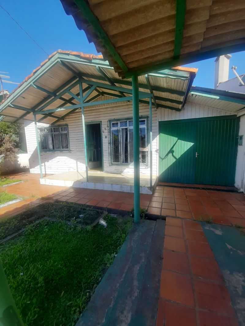 Casa 5 quartos  no bairro CORAL em LAGES