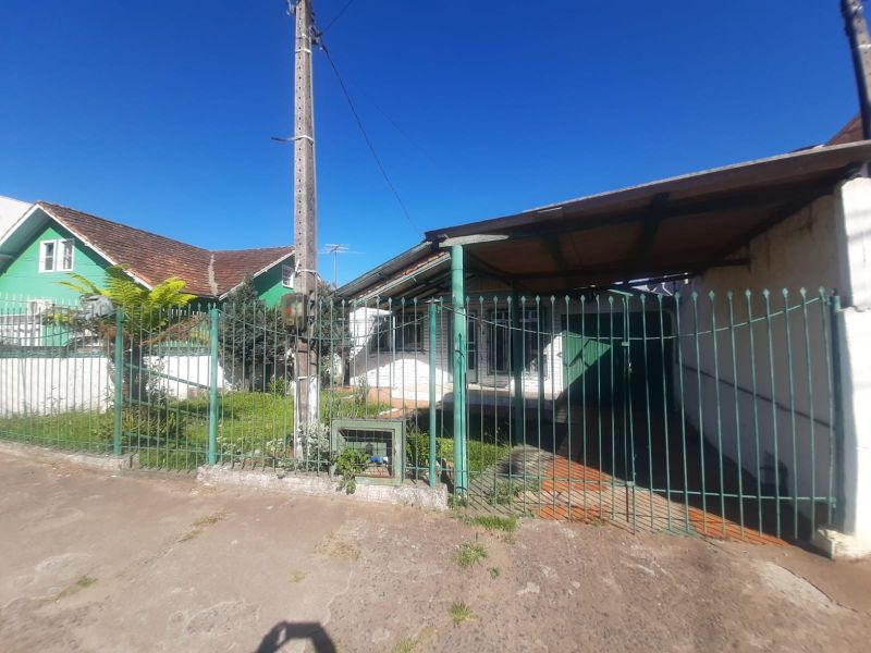 Casa 5 quartos  no bairro CORAL em LAGES