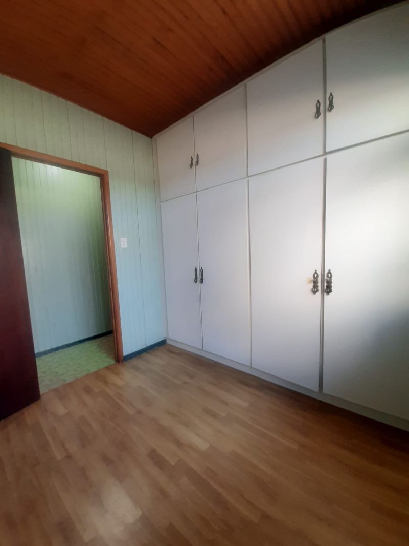 Casa 5 quartos  no bairro CORAL em LAGES