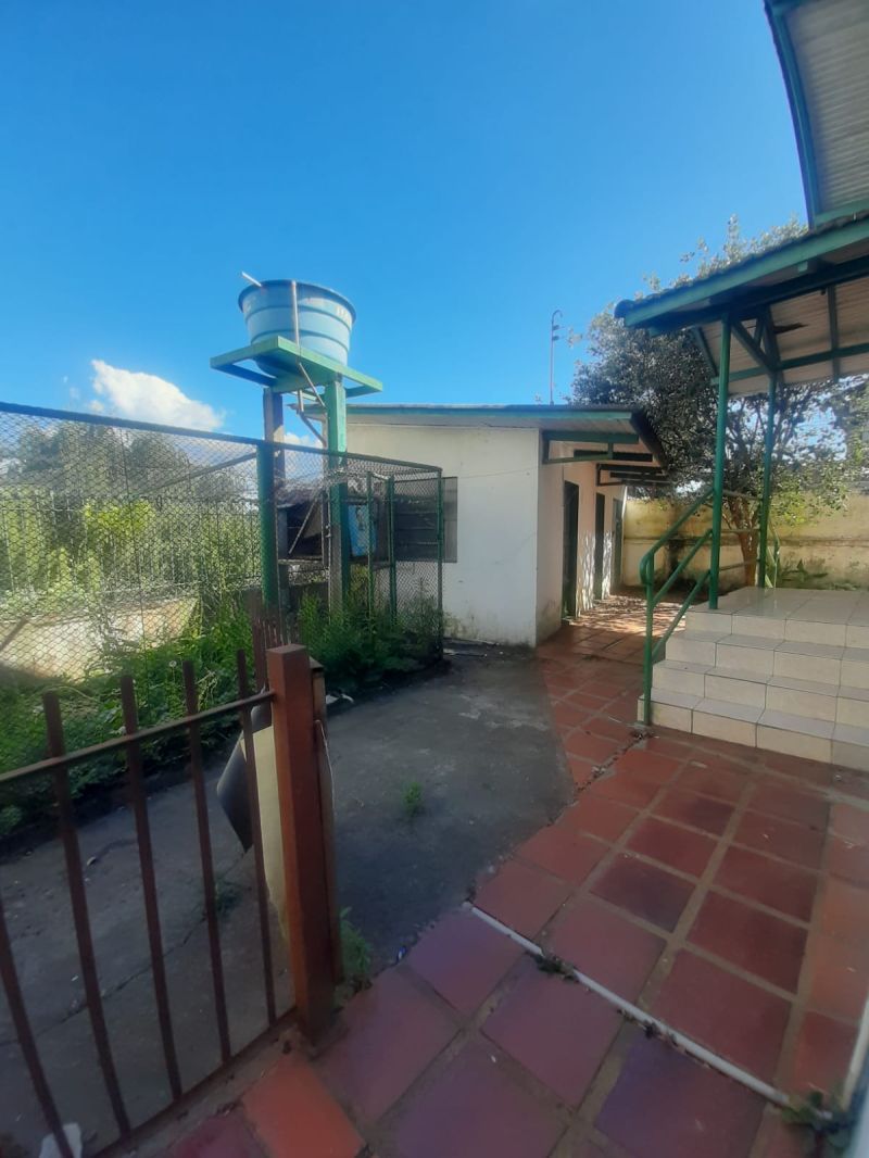 Casa 5 quartos  no bairro CORAL em LAGES