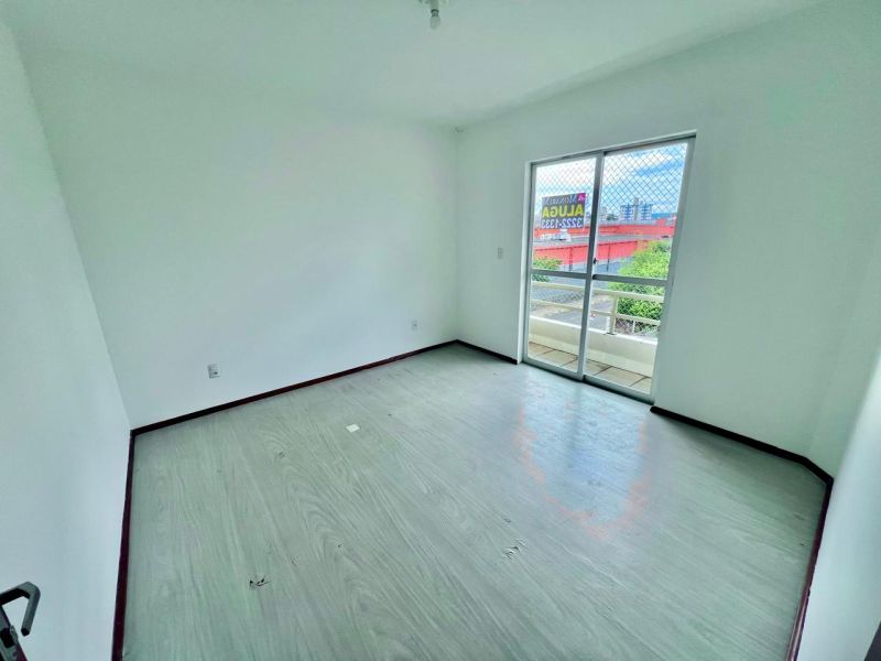 Apto 2 quartos  no bairro UNIVERSITÁRIO em LAGES