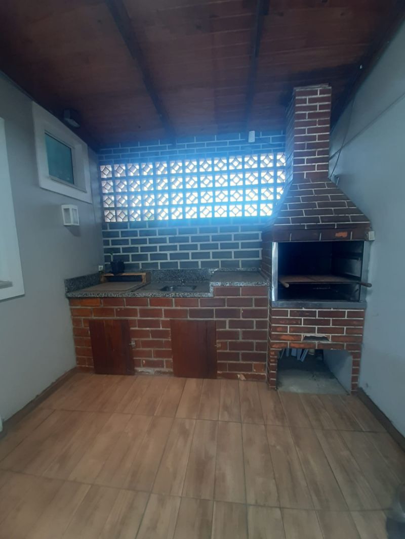 Sobrado 3 quartos  no bairro SANTA MÔNICA em LAGES