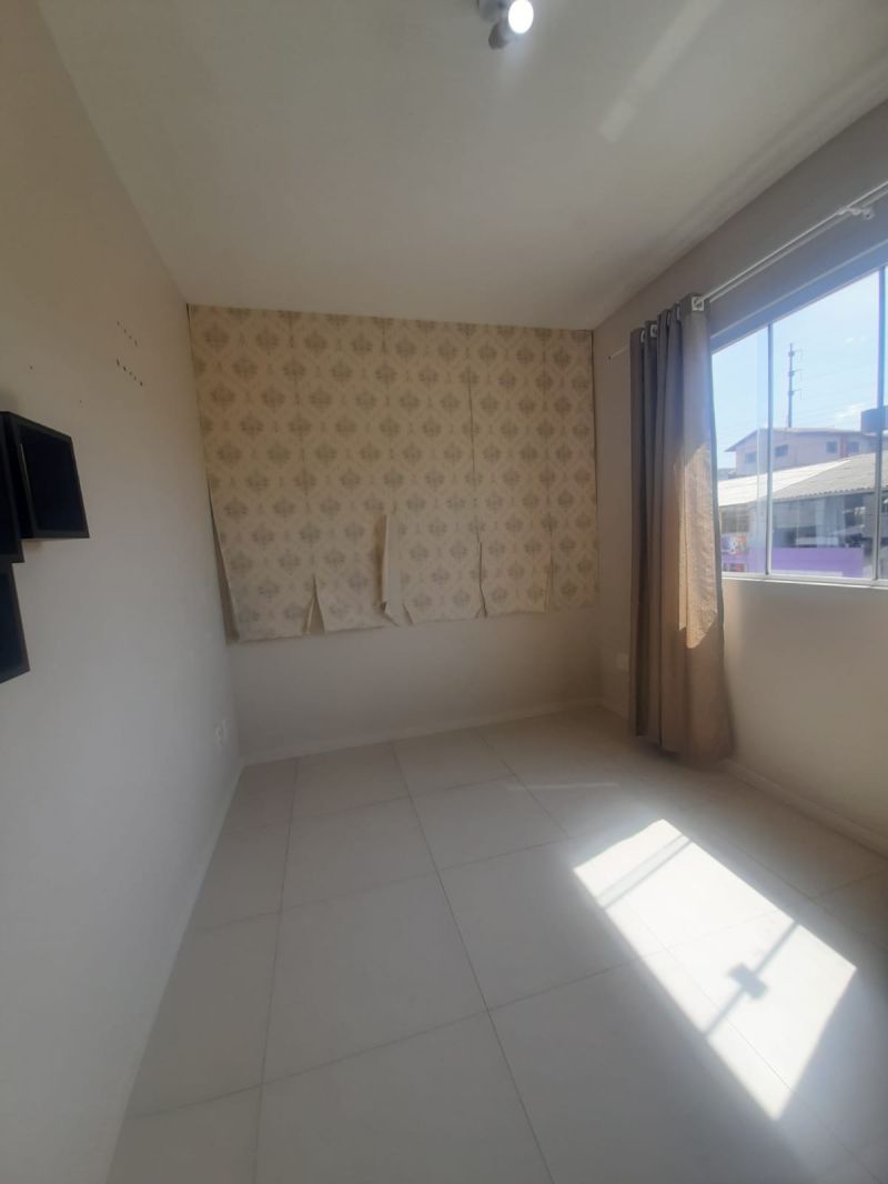 Sobrado 3 quartos  no bairro SANTA MÔNICA em LAGES