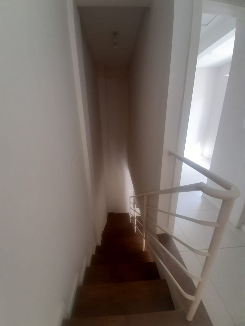 Sobrado 3 quartos  no bairro SANTA MÔNICA em LAGES