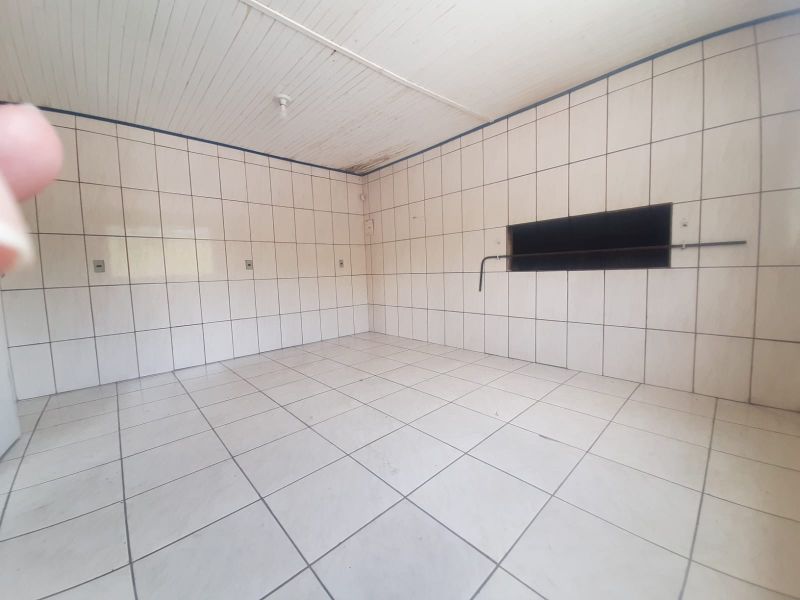 Barracão no bairro JARDIM DAS CAMÉLIAS em LAGES