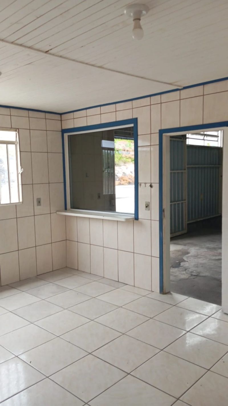 Barracão no bairro JARDIM DAS CAMÉLIAS em LAGES