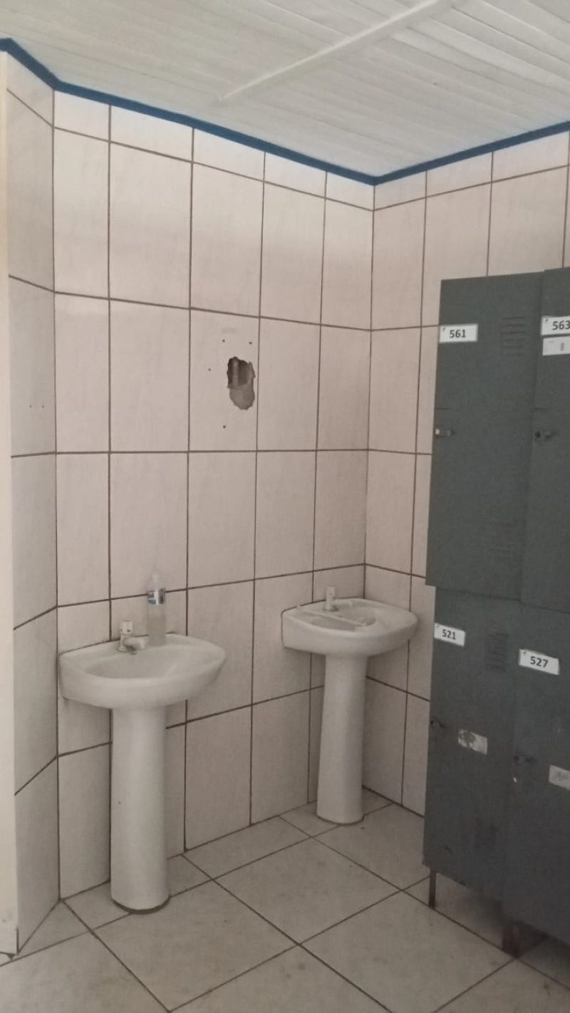 Barracão no bairro JARDIM DAS CAMÉLIAS em LAGES