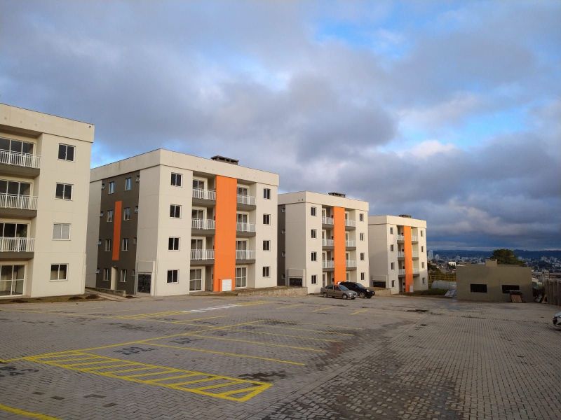 Apto 2 quartos  no bairro MARIA LUIZA em LAGES