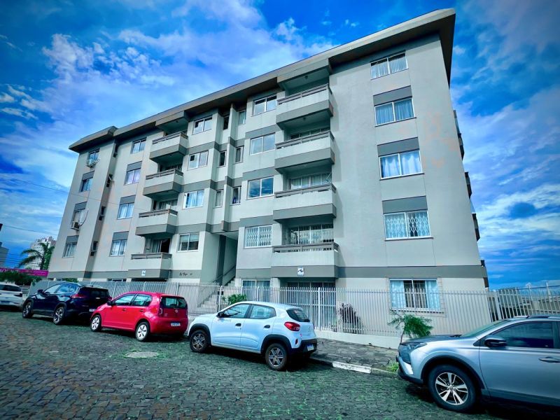 Apto 2 quartos  no bairro CENTRO em LAGES