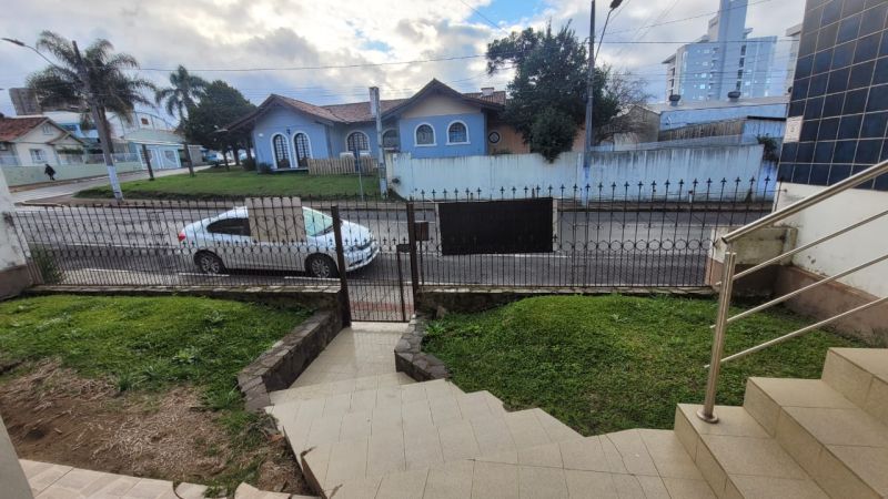 Casa 3 quartos  no bairro CENTRO em LAGES