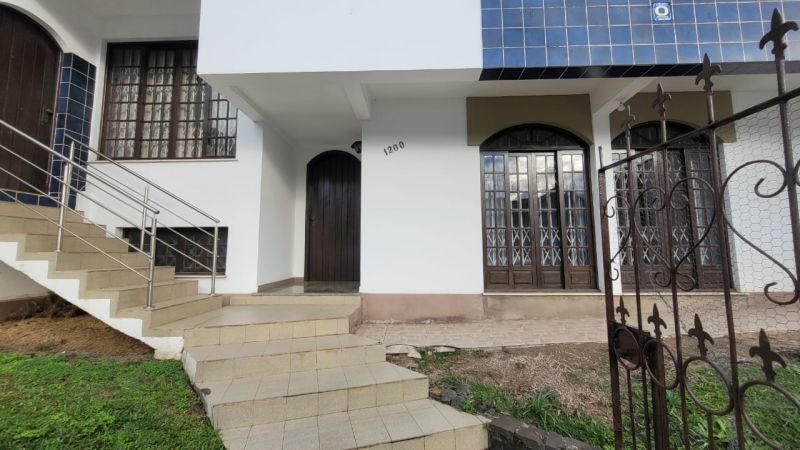 Casa 3 quartos  no bairro CENTRO em LAGES