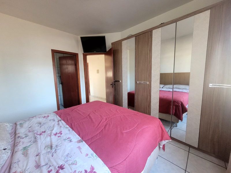 Casa 3 quartos  no bairro SANTA HELENA em LAGES