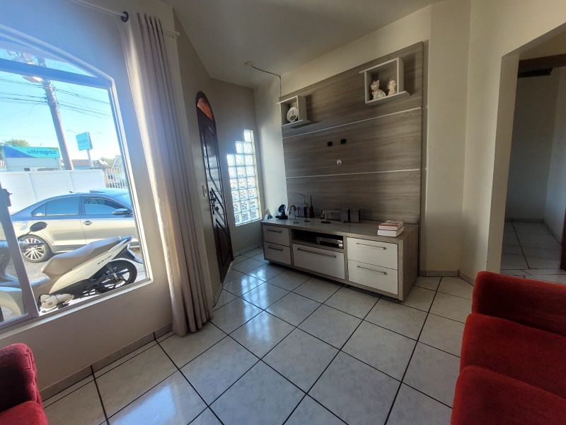 Casa 3 quartos  no bairro SANTA HELENA em LAGES