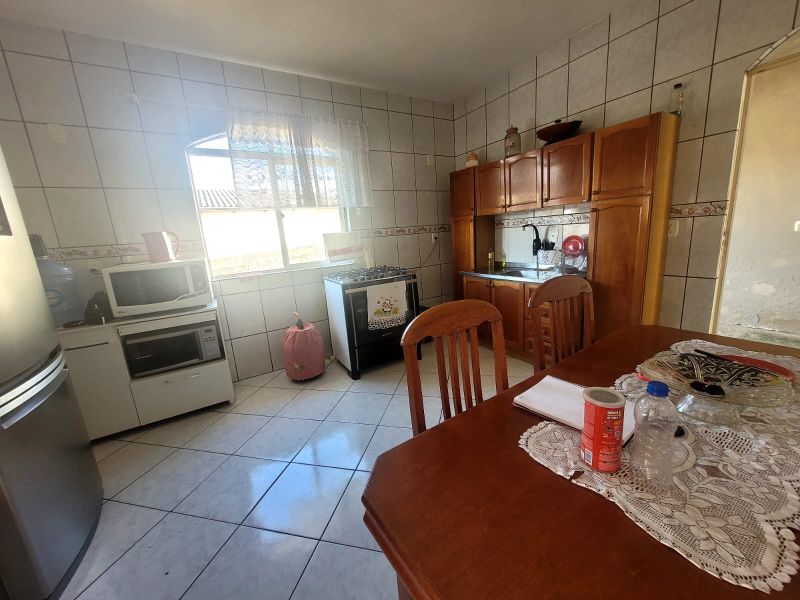 Casa 3 quartos  no bairro SANTA HELENA em LAGES