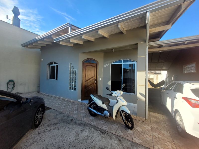 Casa 3 quartos  no bairro SANTA HELENA em LAGES