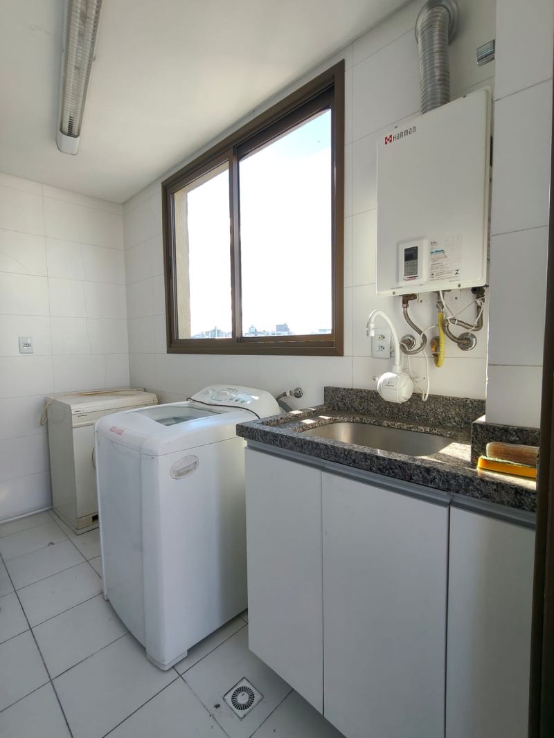 Apto 3 quartos  no bairro UNIVERSITÁRIO em LAGES