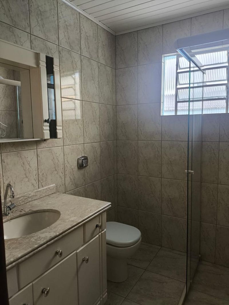 Casa 3 quartos  no bairro SANTA RITA em LAGES