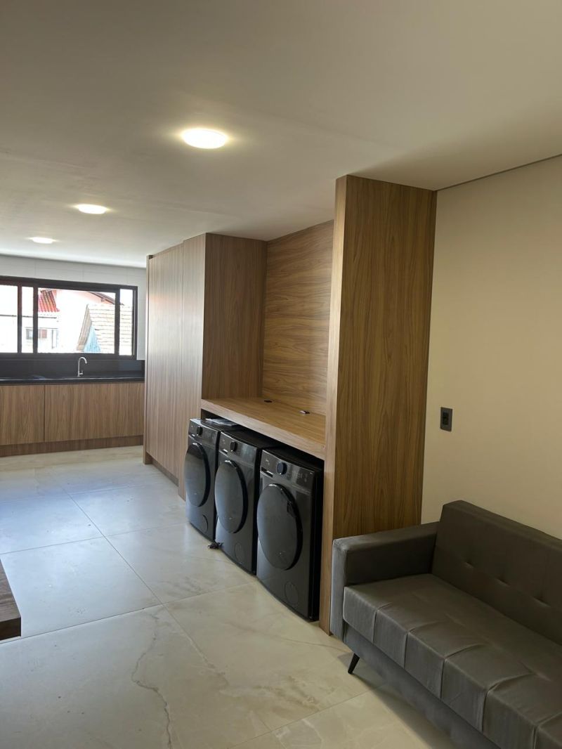 Flat 1 quarto  no bairro CONTA DINHEIRO em LAGES