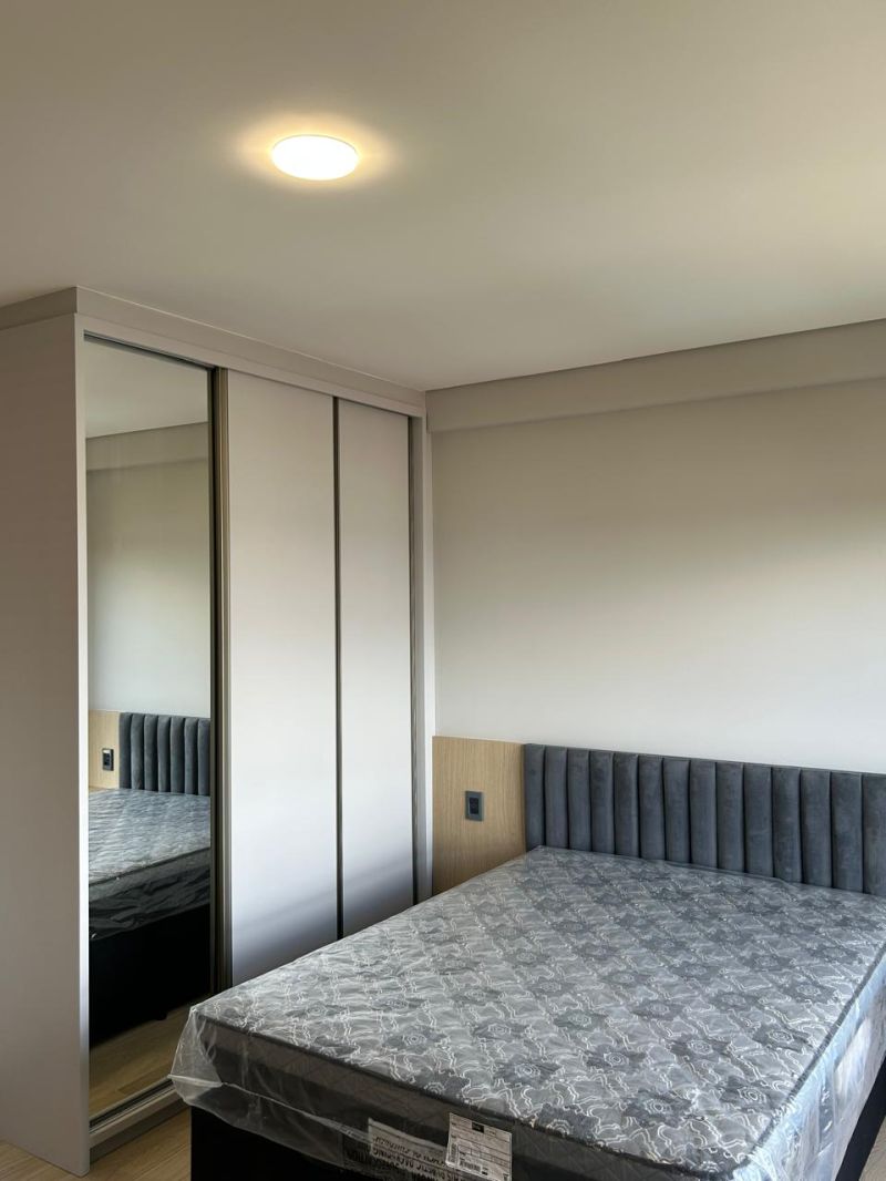 Flat 1 quarto  no bairro CONTA DINHEIRO em LAGES