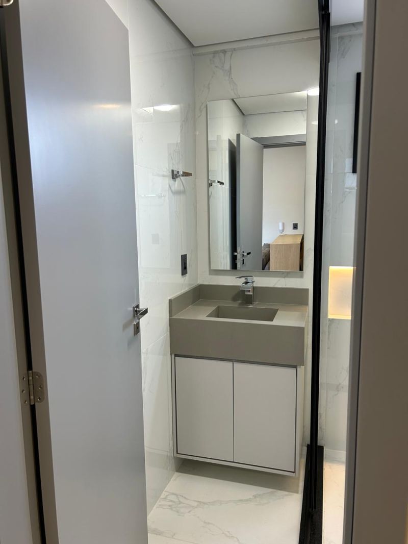 Flat 1 quarto  no bairro CONTA DINHEIRO em LAGES