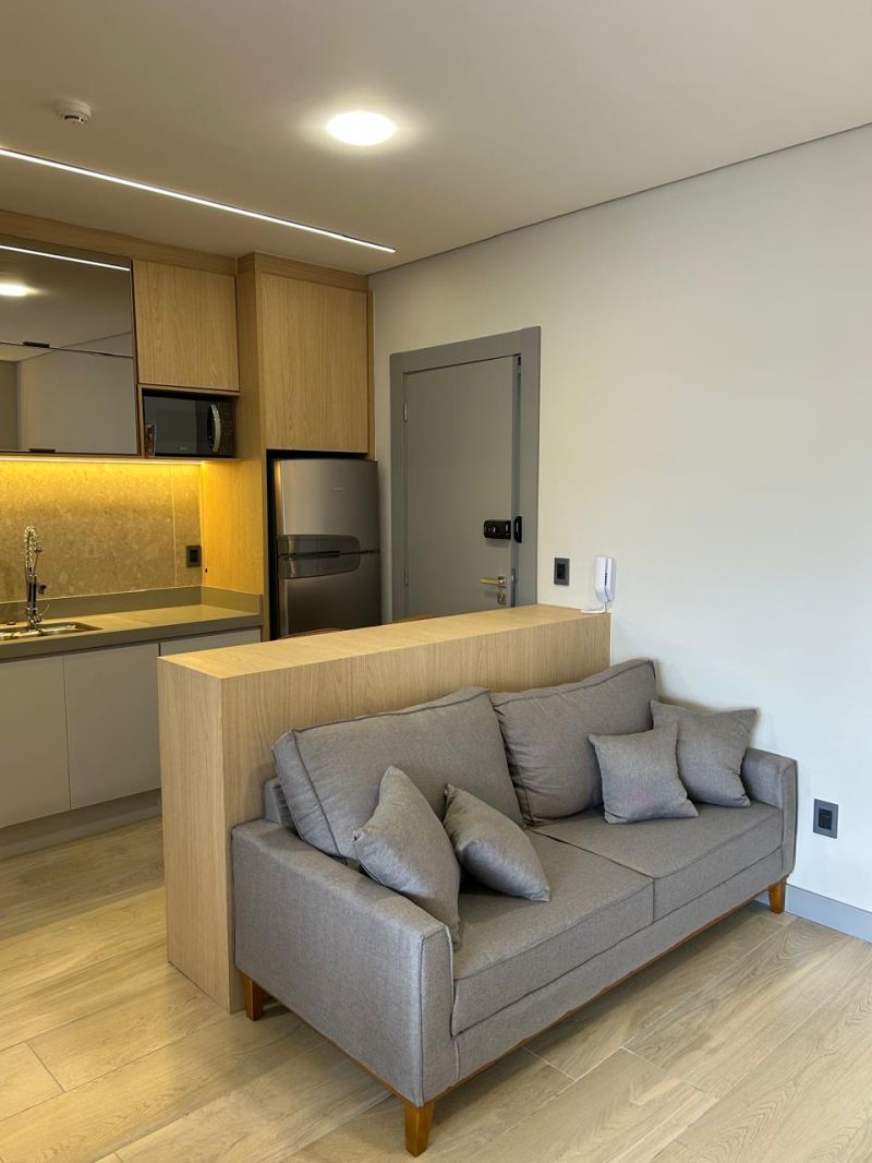 Flat 1 quarto  no bairro CONTA DINHEIRO em LAGES