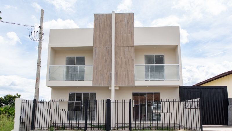 Sobrado 2 quartos  no bairro FERROVIA em LAGES