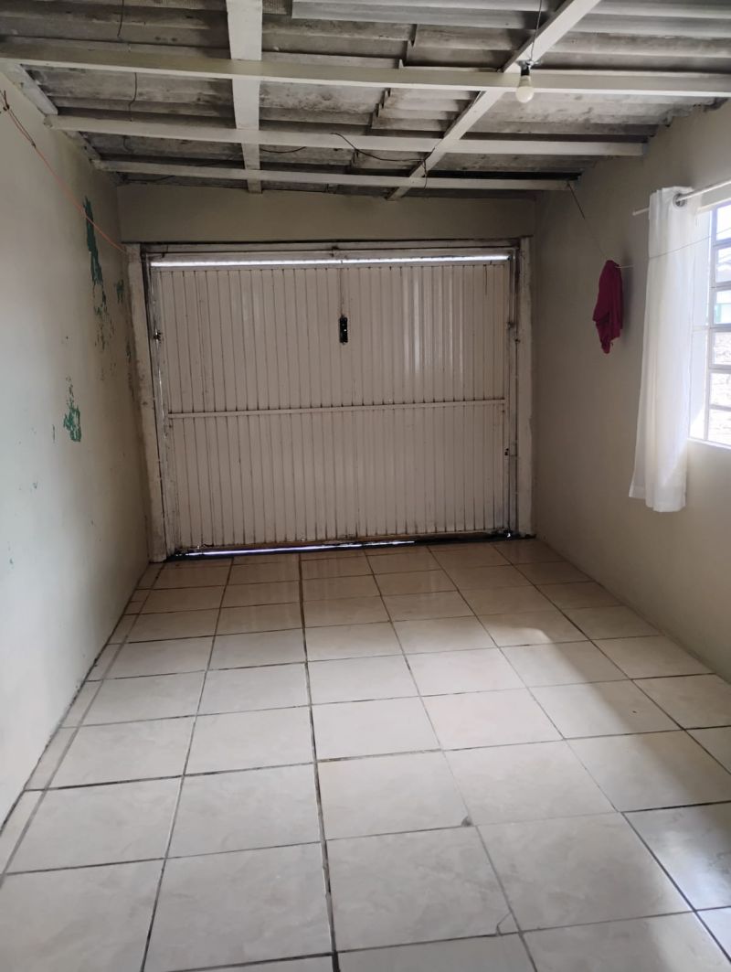 Casa 2 quartos  no bairro POPULAR em LAGES