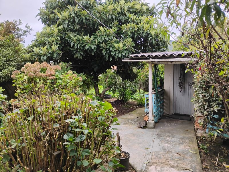 Casa 2 quartos  no bairro POPULAR em LAGES