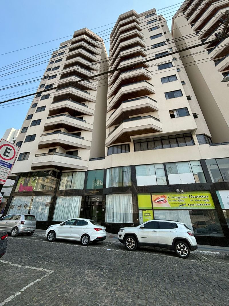 Apto 2 quartos  no bairro CENTRO em LAGES