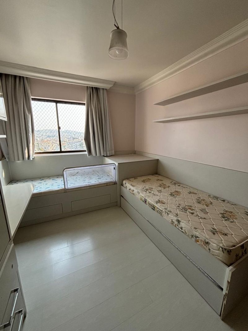 Apto 2 quartos  no bairro CENTRO em LAGES