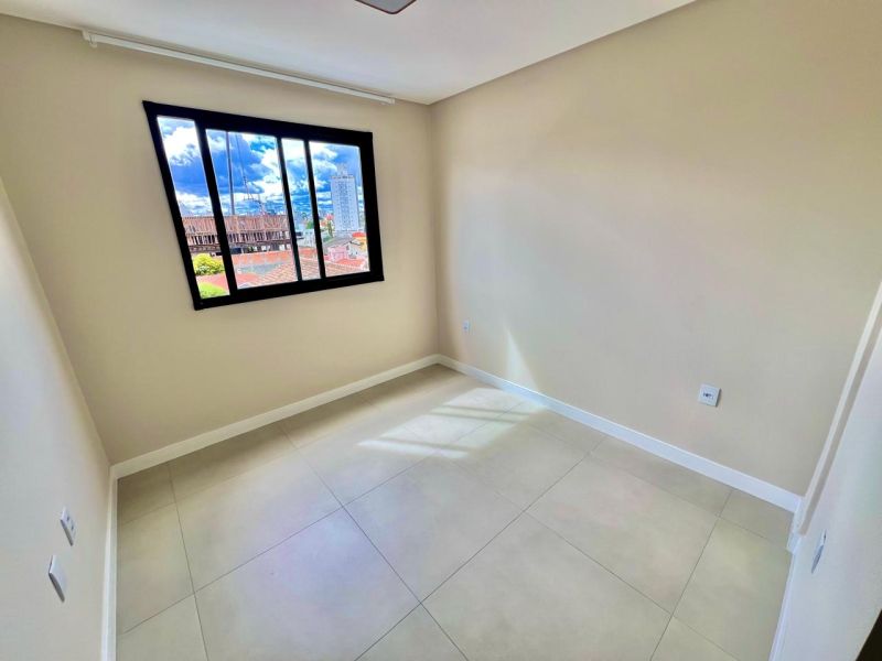 Apto 3 quartos  no bairro CENTRO em LAGES