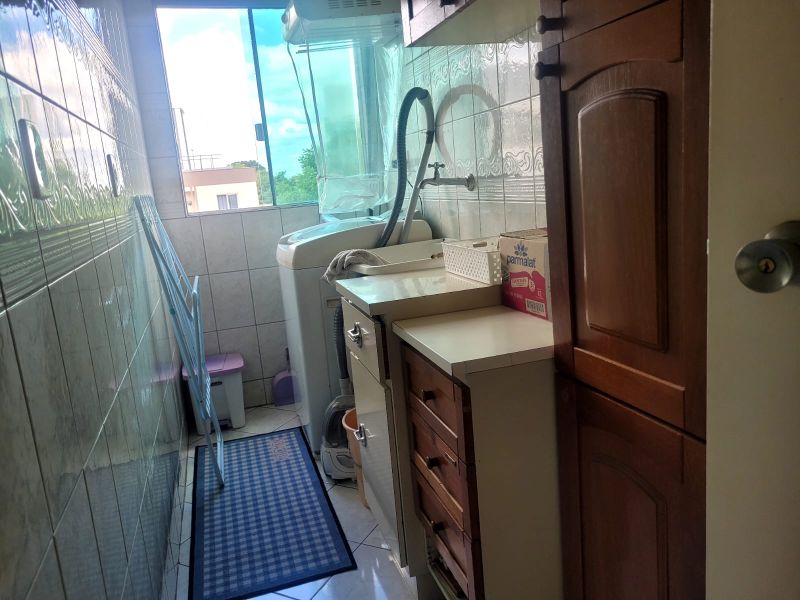 Apto 3 quartos  no bairro CORAL em