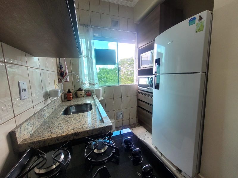 Apto 3 quartos  no bairro CORAL em