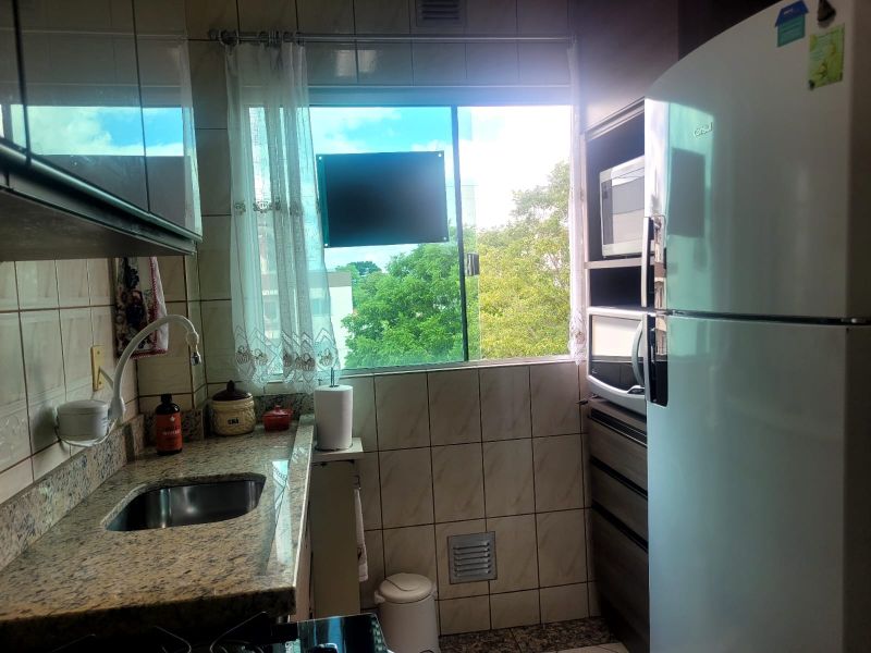 Apto 3 quartos  no bairro CORAL em