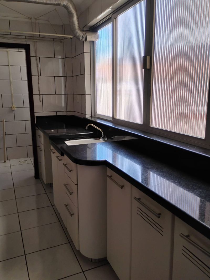 Apto 3 quartos  no bairro CENTRO em LAGES