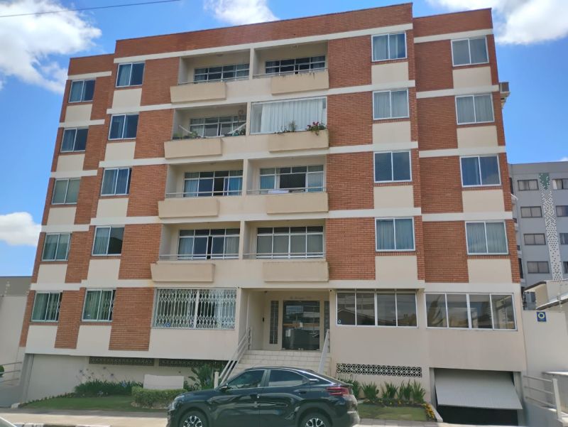 Apto 3 quartos  no bairro CENTRO em LAGES