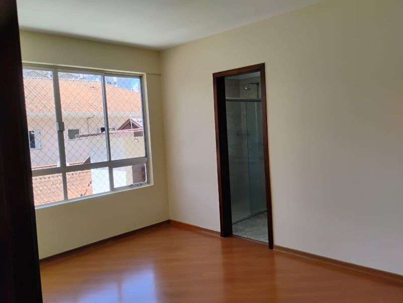 Apto 3 quartos  no bairro CENTRO em LAGES