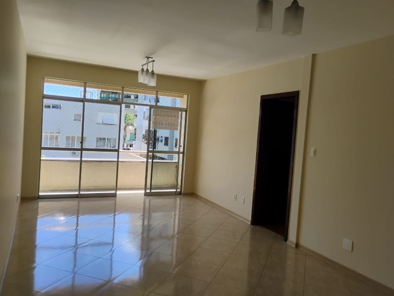 Apto 3 quartos  no bairro CENTRO em LAGES