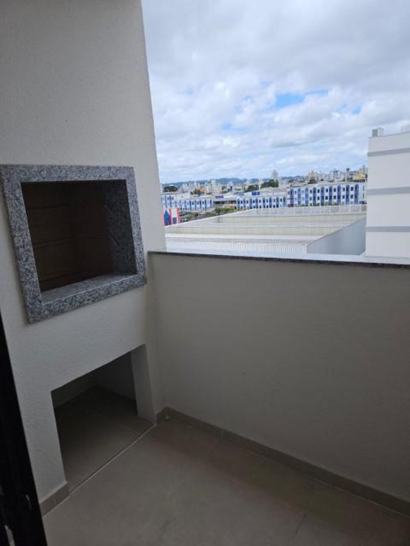 Apto 2 quartos  no bairro UNIVERSITÁRIO em LAGES