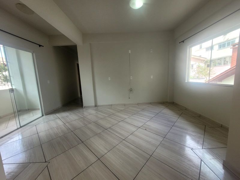 Apto 2 quartos  no bairro CENTRO em LAGES